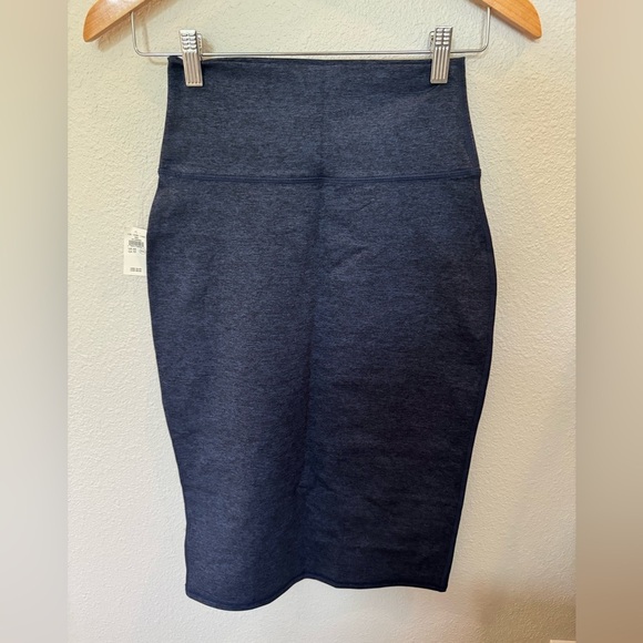 OFFLINE By Aerie The Hugger Midi Skirt XS navy blue - Picture 6 of 6